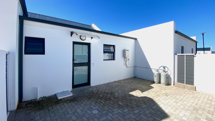 3 Bedroom Property for Sale in Atlantic Waves Estate Western Cape